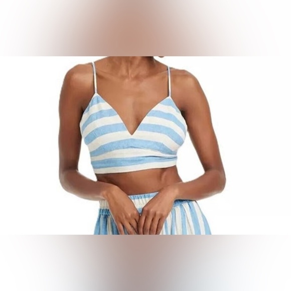 A New Day Women's Small Beach
Bungalow Linen Blend Blue & White Bra Tank Top - Picture 1 of 5